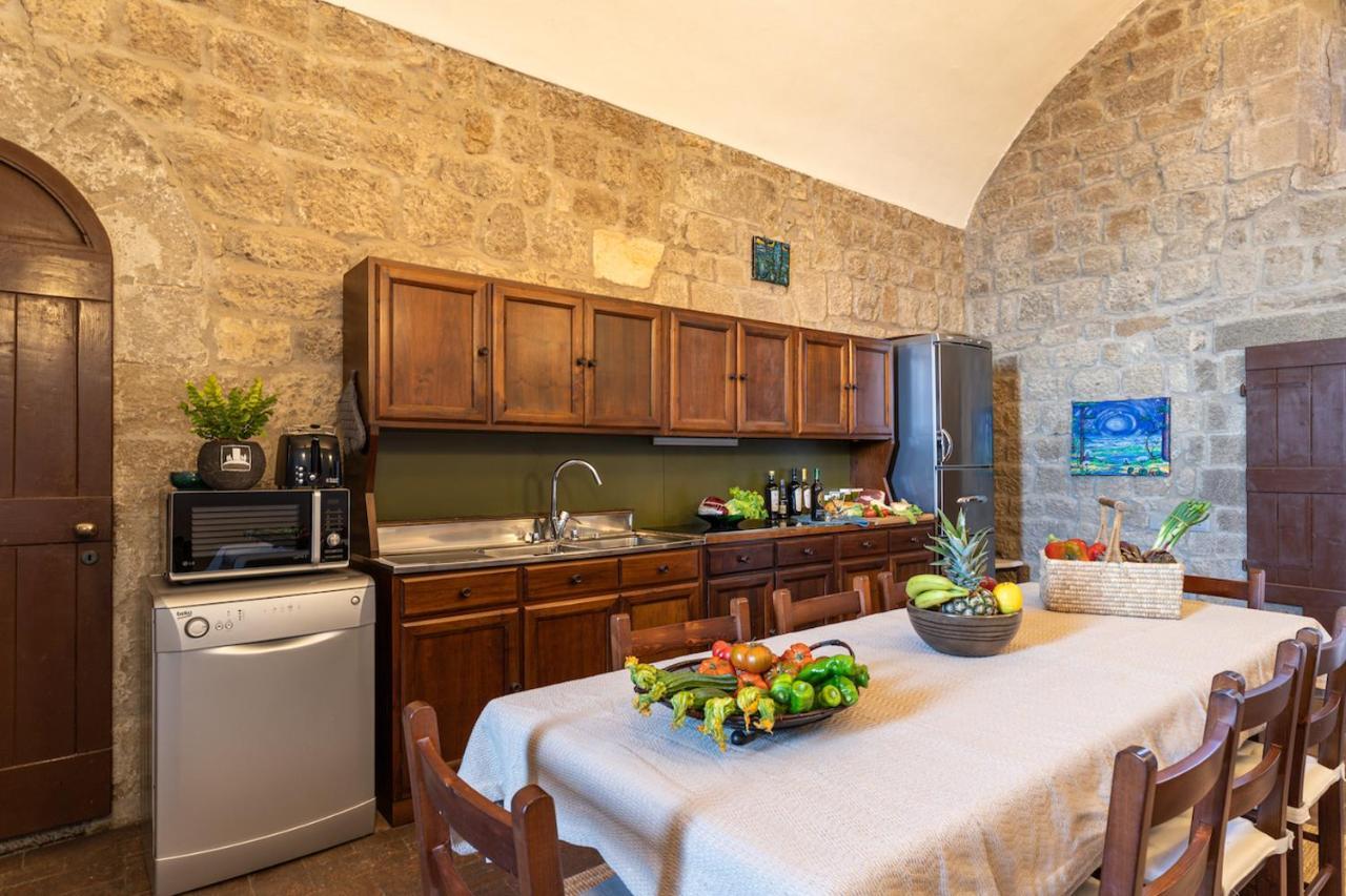 Torre Dei Belforti Montecatini Val di Cecina Luaran gambar