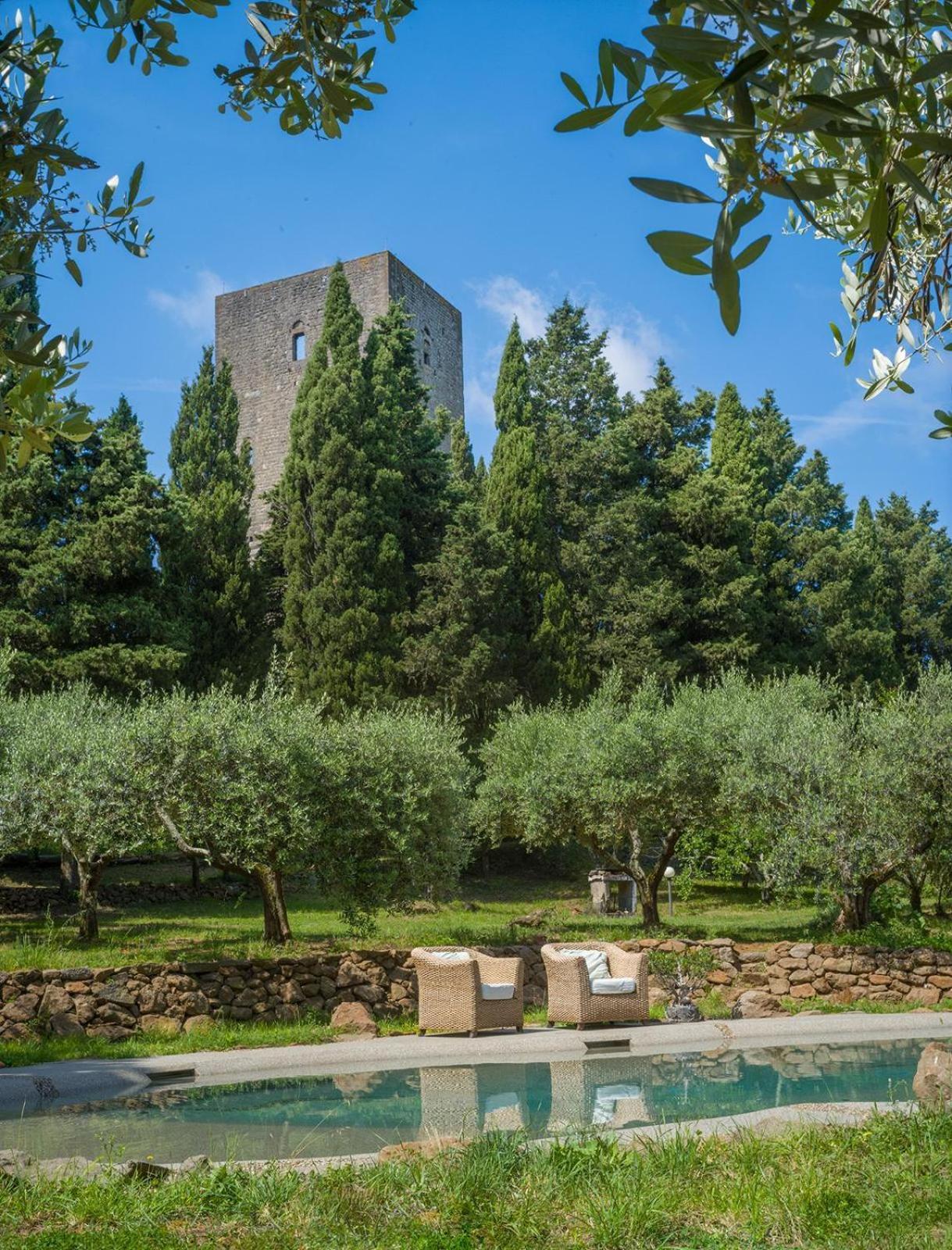 Torre Dei Belforti Montecatini Val di Cecina Luaran gambar